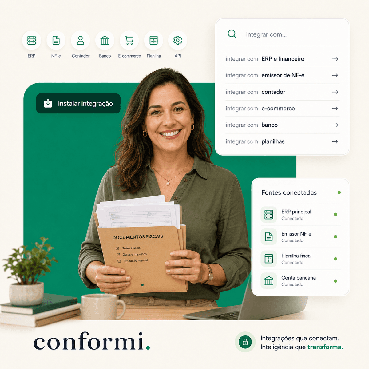 Contadora organizando documentos fiscais com o Conformi